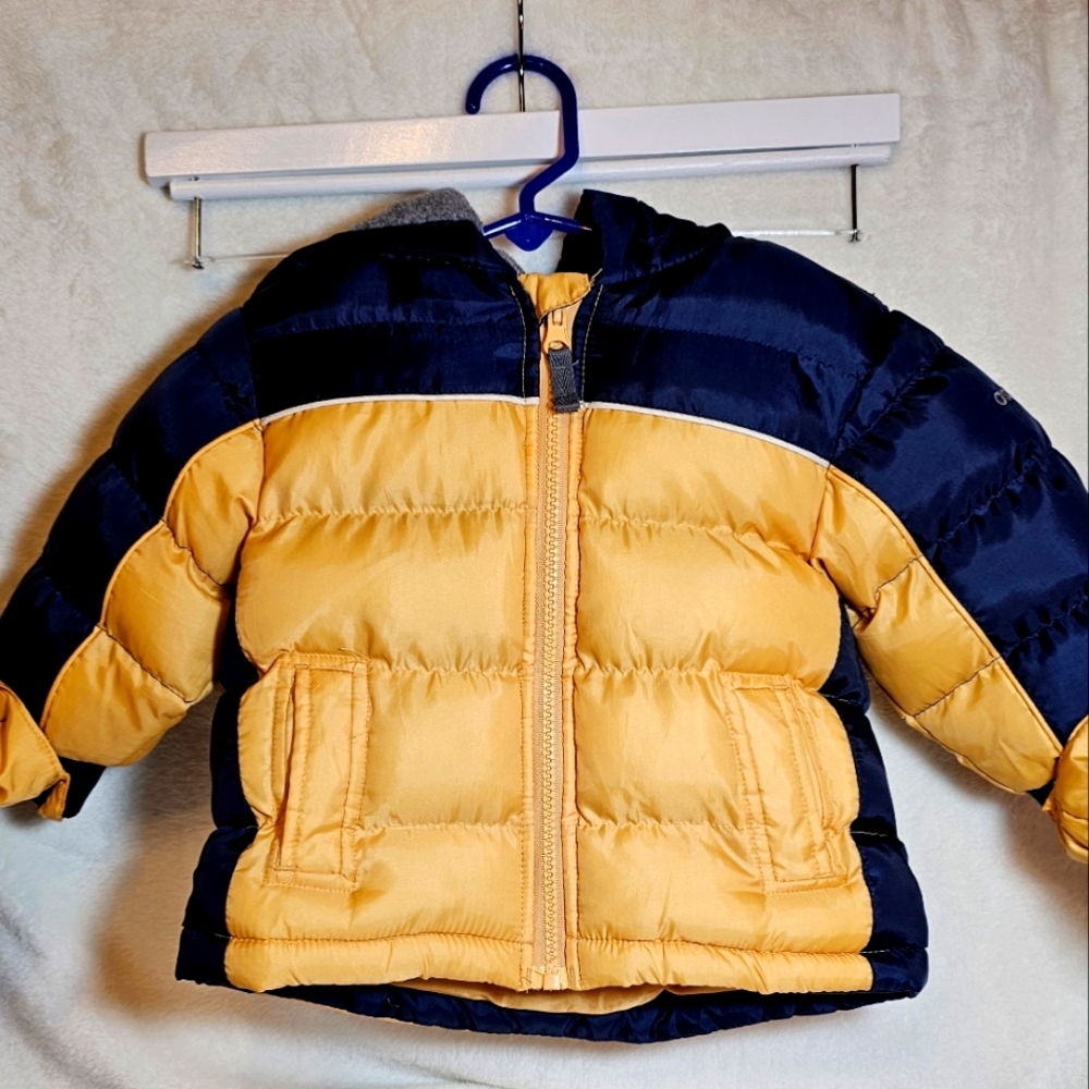 OshKosh Coat with mittens 12 months
